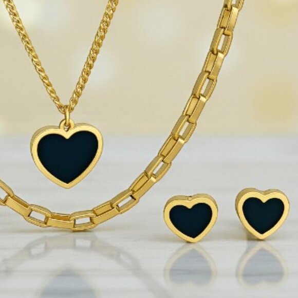 🆕️Elegant 18K Gold Plated Triple Layer Necklace & Heart Earrings Trendy Set ✨ - Picture 11 of 15